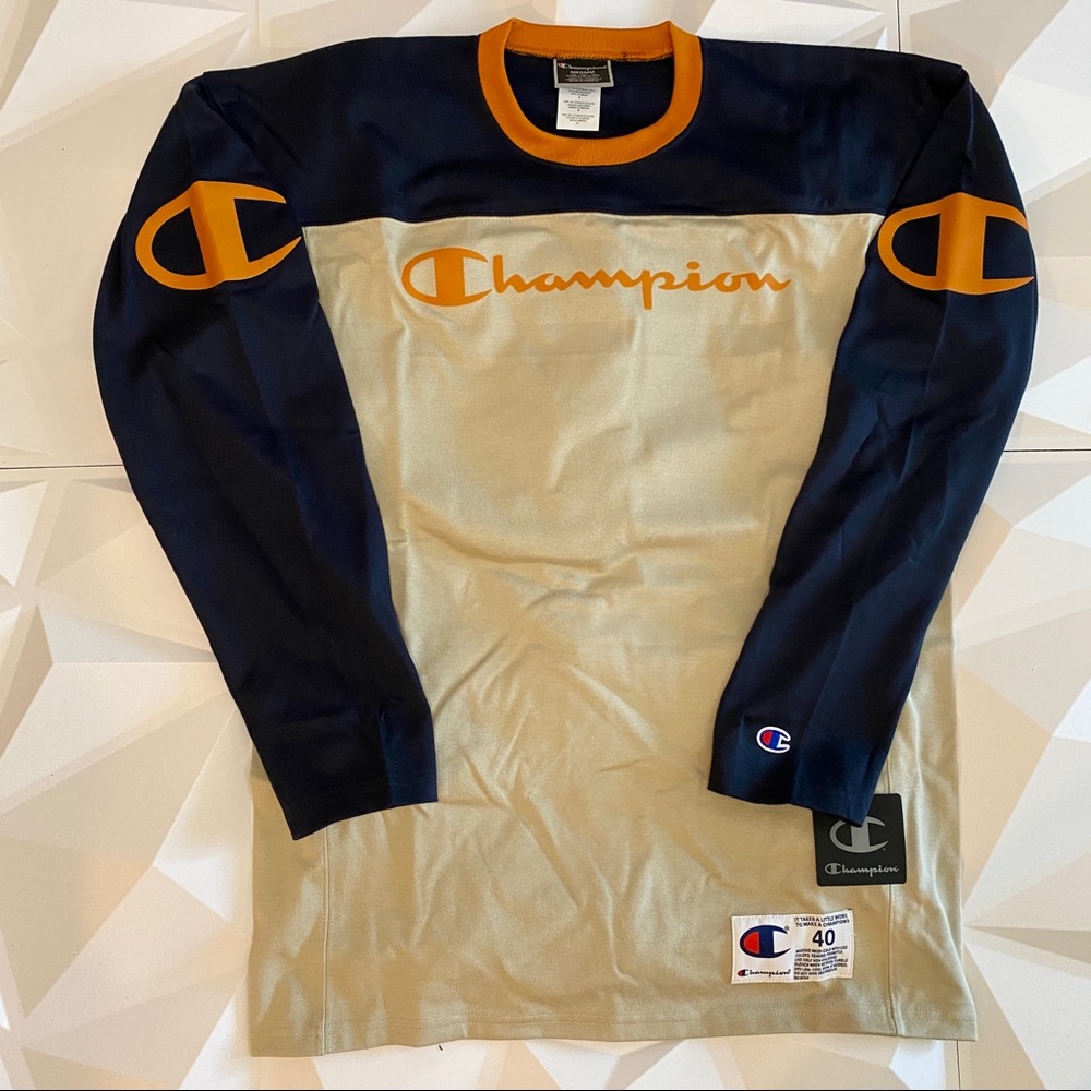 Champions Longsleeve Shirt Men’s Size M New with tags